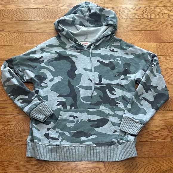 Mazik Green Camouflage Hoodie - Picture 1 of 3